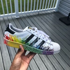 Adidas Superstar Sneakers